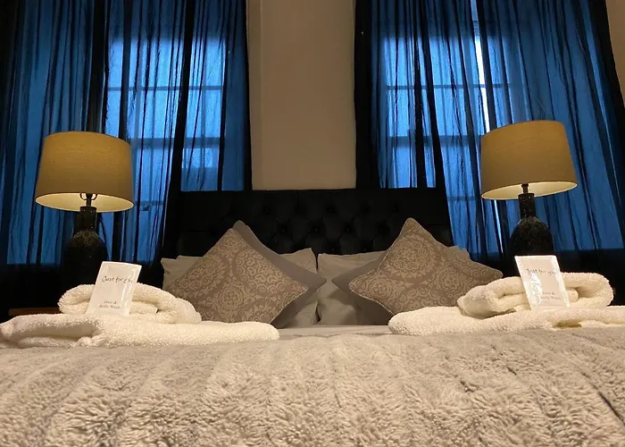 Queen Street Boutique Suites