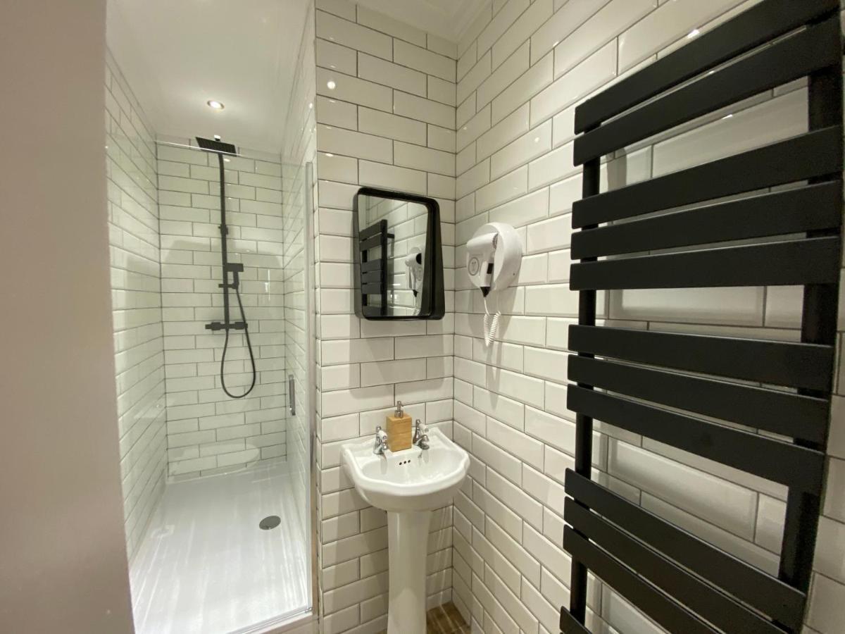 Queen Street Boutique Apartahotel 5*